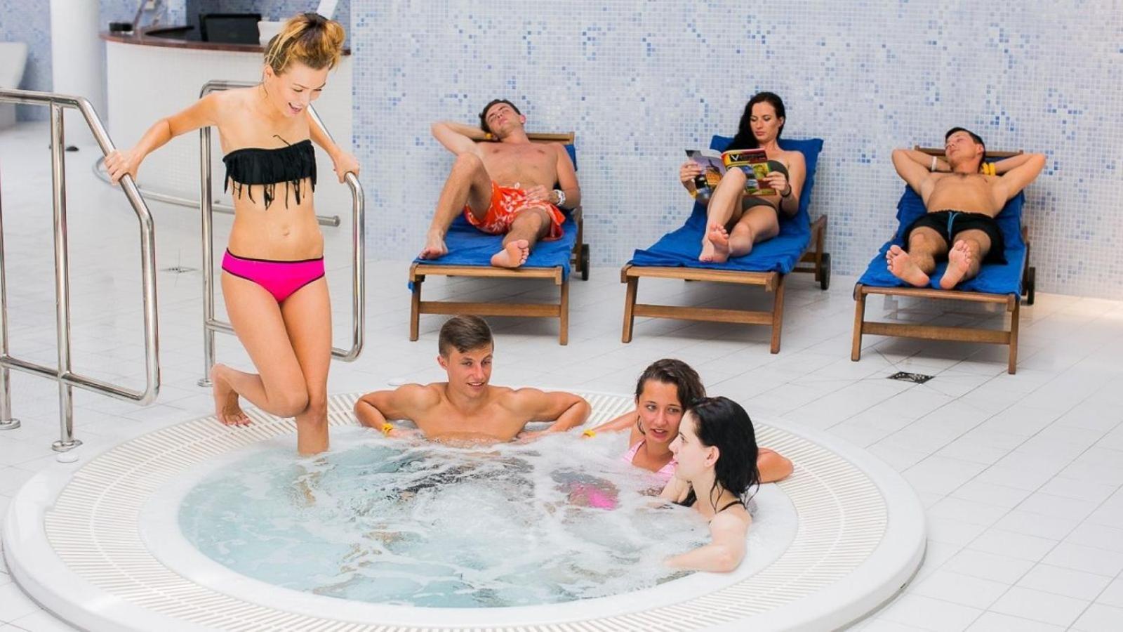 2 Przy Termach Cieplickich Apartamento