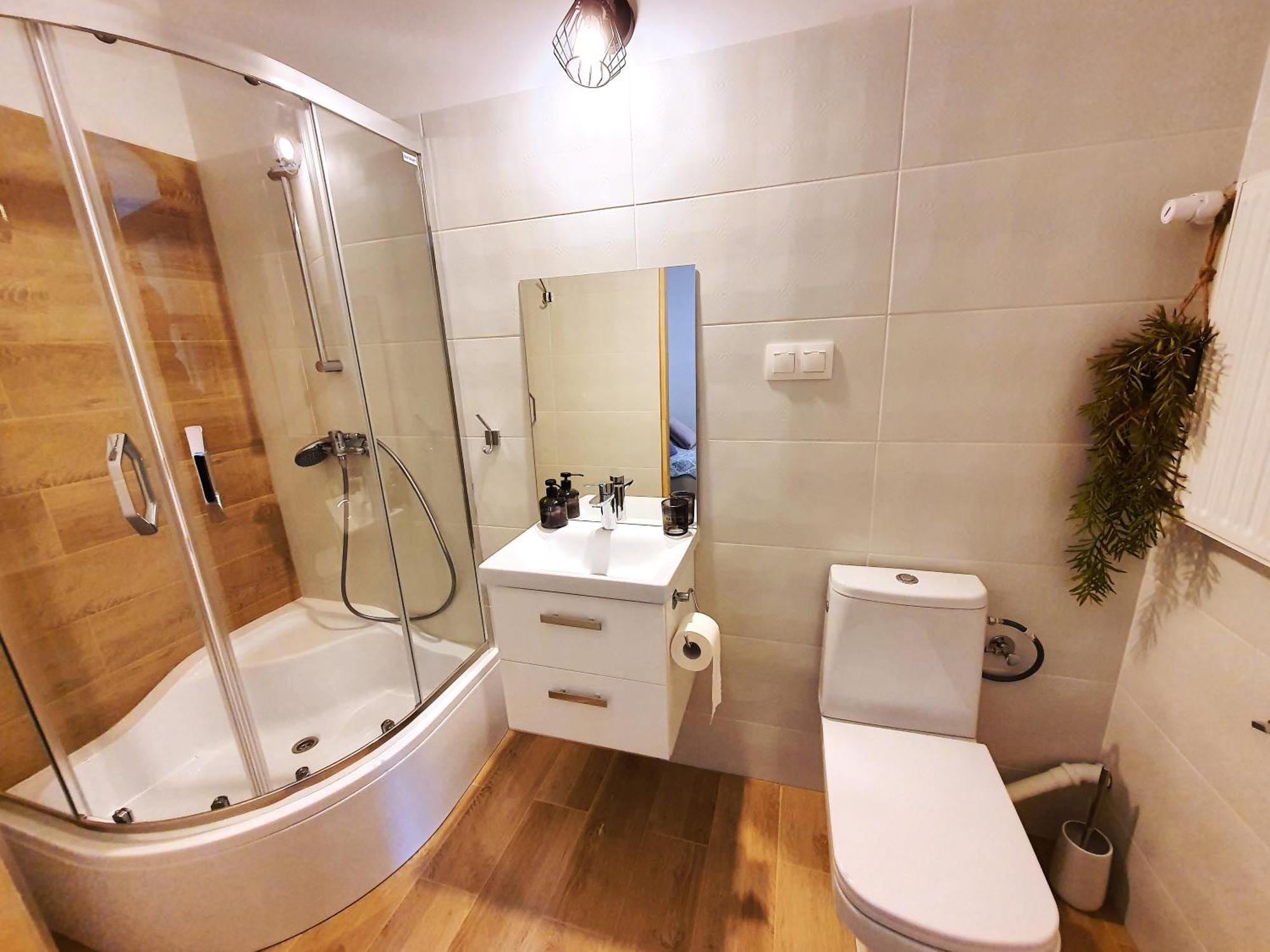2 Przy Termach Cieplickich Apartment